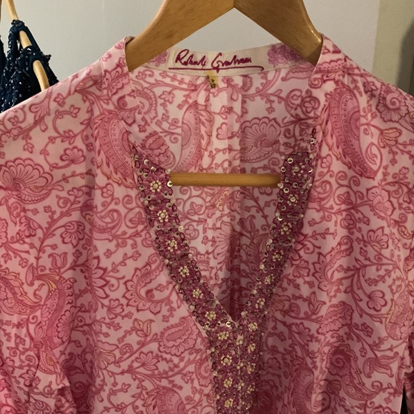 Robert Graham Sonnet Floral Paisley Embellished tunic top pink - Picture 4 of 14
